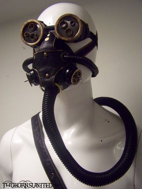 Steampunk Games, Diy Masks, Steampunk Aesthetic, Mode Steampunk, Model Tattoo, Steampunk Mask, Doctor Mask, Art Steampunk, Large Tub