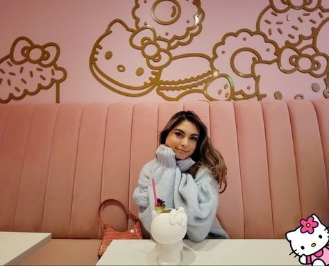 Hello kitty, hello kitty cafe, alcohol, drinks, bar, pink Hello Kitty Restaurant, Themed Cafes, Kitty Cafe, Drinks Bar, Alcohol Drinks, Instagram Ideas, Mirror Table, Hello Kitty, Cafe