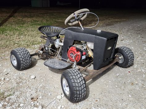 Lawn Mower Go Kart, Rc Lawn Mower Diy, Race Mower, Race Lawn Mower, Racing Mower, Racing Mower Build, Lawn Mower Racing, Drift Kart, Robotic Mower