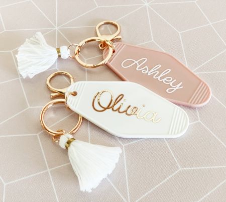 Personalized Motel Keychain Retro Motel Keychain, Keychain With Name, Retro Motel, Gift Ideas Personalized, Bridesmaid Gift Ideas, Best Bridesmaid Gifts, Tropical Gifts, Motel Keychain, Keychain Gifts