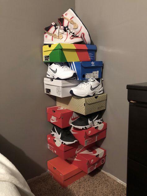 Shoes Shoe Box Stacking Ideas, Sneakers Room Decor, Shoe Collection Aesthetic Room, Shoe Box Decor, Shoebox Room Decor, Shoe Box Tower, Shoe Boxes Ideas, Shoe Box Decorating Ideas, Shoe Box Shelf