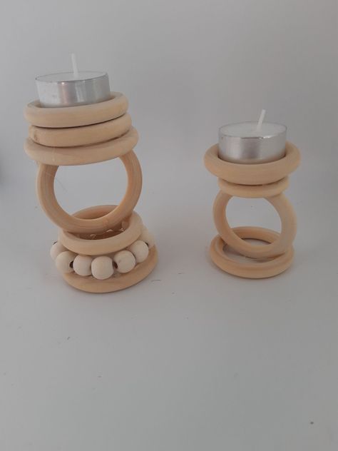 Curtain Rings Crafts, Wood Blocks Diy, Wooden Rings Craft, Diy Candle Holder, Diy Candle Sticks, Boho Crafts Diy, Diy Christmas Decor, Diy Blocks, Jewelry Box Diy