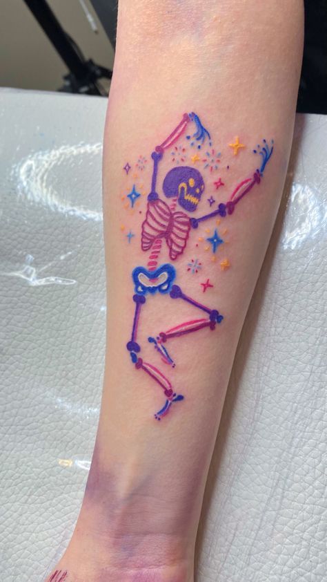 Color Skeleton tattoo design Skeleton Tattoo Design, Pastel Tattoo, Purple Tattoos, Skeleton Tattoo, Uv Tattoo, Funky Tattoos, Sharpie Tattoos, Sick Tattoo, Clever Tattoos