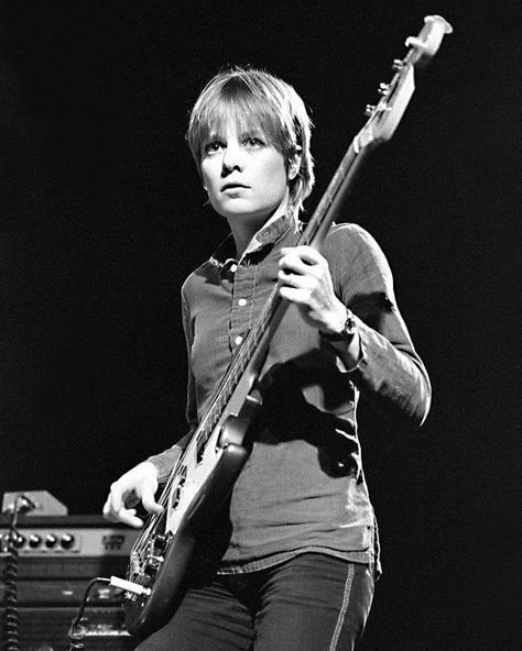 Chris Frantz, I Heart A, Female Bassist, Tina Weymouth, Punk Rock Art, Tom Tom Club, Nina Hagen, Bass Guitarist, David Byrne