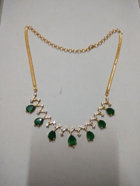 10 Gms Gold Necklace Indian, Gold Stone Necklace Designs, Light Weight Necklace Gold, 10 Gms Gold Necklace, 8 Grams Gold Necklace, Gold Necklace Set Simple, Simple Gold Necklace Designs, Simple Stone Necklace, Light Weight Gold Necklace