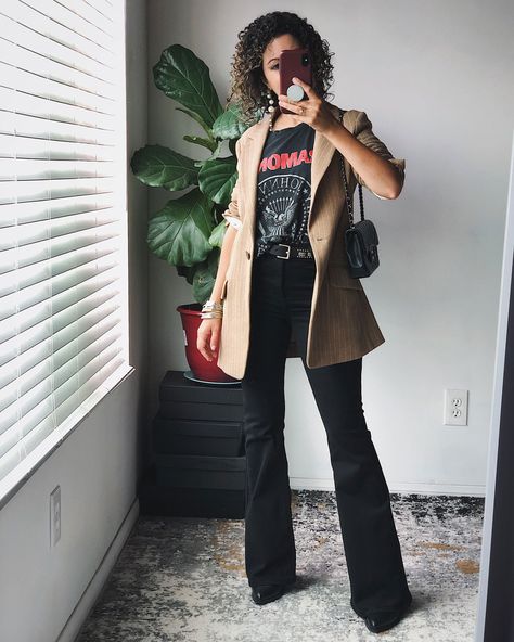 Blazer – Rag & Bone // size 00 Tee – Mango // size xs // similar Jeans – Topshop // size 25W x 30L Handbag – Chanel East/West Flap Boots – Marc Fisher // size 5 Jewelry – Vintage/No Brand Black Flare Outfit, Black Flare Jeans Outfit, Flares Outfit, Flare Jean Outfit, Edgy Work Outfits, Flare Outfit, Black Flared Jeans, Jeans Outfit For Work, Flare Jeans Outfit