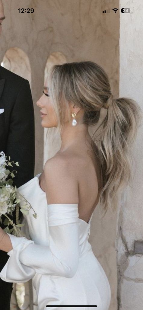 Wedding Hairstyles For Open Back Dress Bridal Updo, Updo Hair Styles For Wedding, Low Pony Hairstyles For Wedding, Bridesmaid With Ponytails, Blake Lively Ponytail Messy Pony, Soft Bridal Ponytail, Messy Pony Wedding Hair, Wedding Dress Hair Up, Messy Pony Bridesmaid