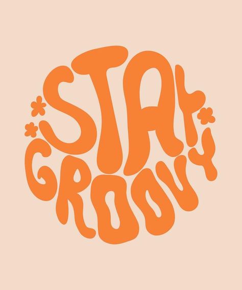 Stay Groovy hippy lettering. Groovy handwritten doodle typography sticker for summer inspiration print. 70s retro poster with positive motivational phrase. Shirt Lettering Design, Groovy Doodles, Stay Groovy, 70s Phrases, Groovy Writing, Hoodie Design Inspiration, Brazil Dance, Groovy Typography Graphic Design, Retro Groovy Font