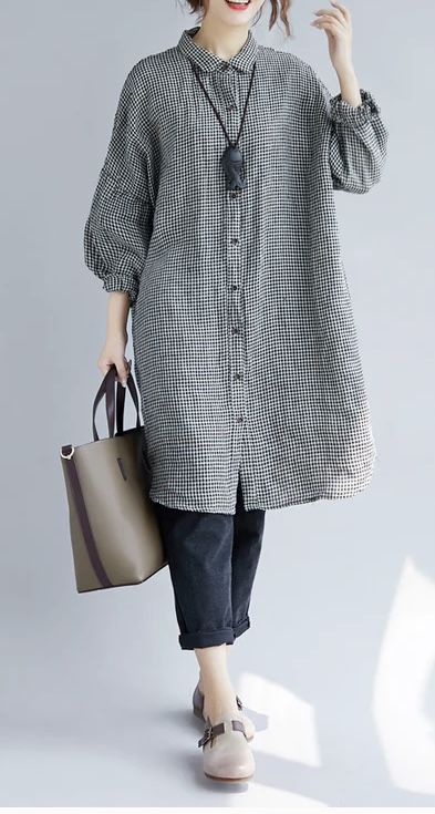 Tunik Modern Simple, Modest Casual Outfits, Designer Kurti Patterns, Linen Dress Women, Fashion Top Outfits, Modest Dresses Casual, Linen Fashion, Stylish Blouse Design, Muslimah Fashion Outfits