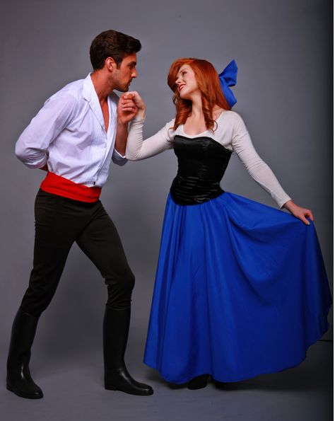 Eric And Ariel  #Disney #Disneycosplay #cosplay #perfectcosplay #EricandAriel #Disneycouples #Disneyromance #TheLittleMermaid #LittleMermaid #Ariel #Arielcosplay Disney Çiftleri, Eric And Ariel, Disney Couple Costumes, Creative Halloween Costume Ideas, Easy Couple Halloween Costumes, Easy Couples Costumes, Meme Costume, Halloween Costumes Diy Couples, Halloween Costumes To Make