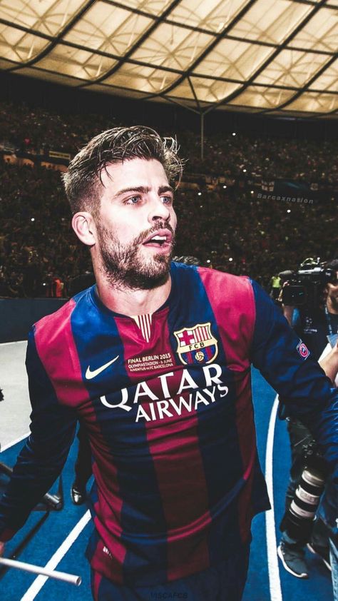 UCL final in Berlin 2015 Pique Wallpaper, Football Player Messi, Pique Barcelona, Ucl Final, Gerard Pique, Fc Barcelona Wallpapers, Football Players Photos, Barcelona Futbol Club, Barcelona Players