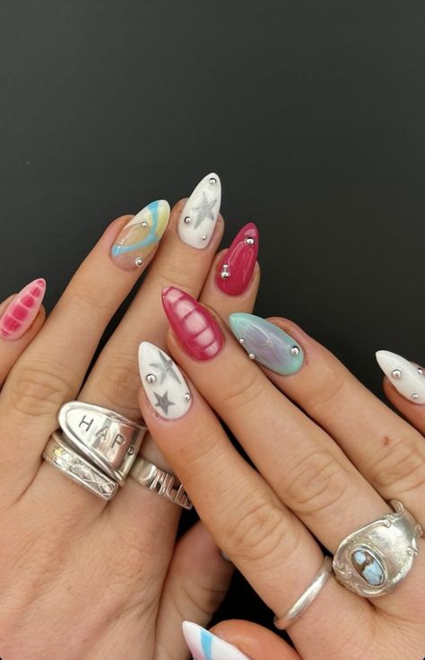 Nail Set Up At Home Ideas, Mix Matched Nails, Mixed Nail Designs, Miss Match Nails, Mismatch Nails, Mismatched Nails, Intricate Nail Designs, Match Nails, Mix Match Nails