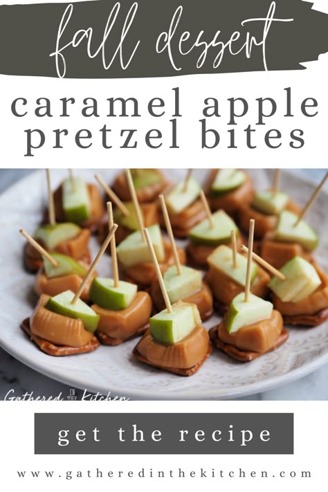 Apple Bites Recipe, Apple Pretzels, Caramel Apple Bites, Caramel Apple Desserts, Caramel Bites, Mini Caramel Apples, Apple Snacks, Apple Bite, Caramel Pretzels