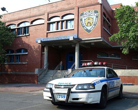 P041 NYPD Police Station Precinct 41, Longwood, Bronx New York City by jag9889, via Flickr shared by NY Firestore Police Station Holding Cell, Small Town Police Station, Police Station Background, Police Department Office, Fbi Car, Police Workout, Crown Vic, Nypd Blue, Bronx Nyc