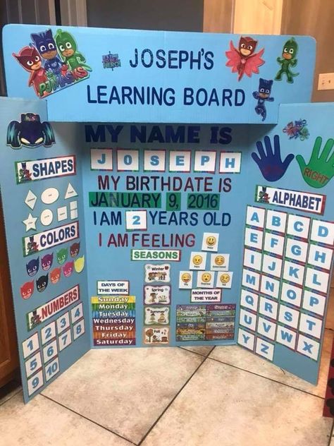 Learning Boards Preschool, Homeschool Preschool Room Small Spaces, Pre K Learning Board, Pre K Learning, Preschool Prep, Learning Board, Homeschool Preschool Activities, Toddler Homeschool, Teaching Toddlers