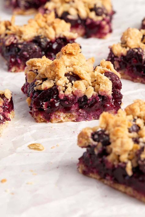 Lemon Crumb Bars, Blueberry Crumb Bars, Berry Delight, California Country, Blueberry Desserts Recipes, Blueberry Crumble Bars, Blueberry Bars, Country Market, Crumb Bars