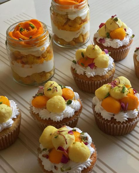 Mango Rasmalai, Indian Sweet Recipes, Fusion Desserts, Birthday Cake Flavors, Eggless Recipes, Cupcake Cake Designs, Indian Dessert, Dessert Plating, Recipes Sweet