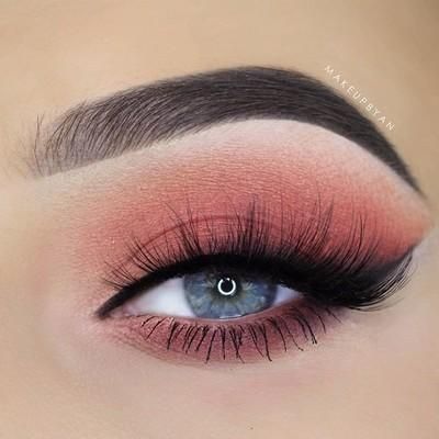 Trucco Smokey Eye, Eye Makeup Glitter, Make Up Inspiration, Eye Makeup Designs, Braut Make-up, Makijaż Smokey Eye, Makeup Eye Looks, Creative Eye Makeup, Pink Eyeshadow