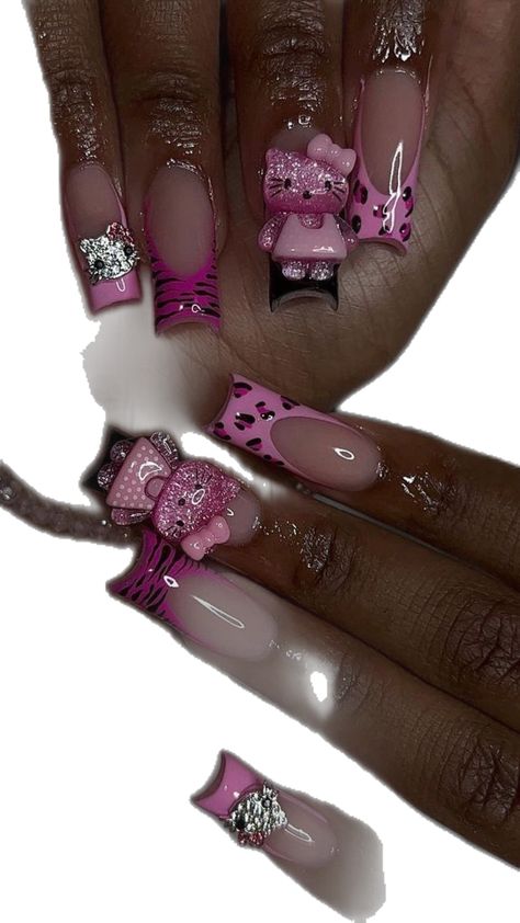 There's a new beauty trend taking over Instagram and it's absolutely stunning. Say hello to "quartz nails". Nail Designs Easy Diy, Nail Designs Easy, Quartz Nails, Kitty Nails, Quartz Nail, Hello Kitty Nails, Girl Y2k, Party Nails, Nail Sets