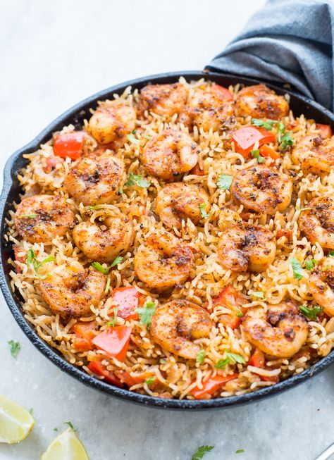 Cajun Shrimp And Rice, One Pan Dinner Recipes, Basmati Rice Recipes, Shrimp And Rice Recipes, Cajun Shrimp Recipes, Best Shrimp Recipes, Spicy Prawns, Cajun Spice, Rice Skillet