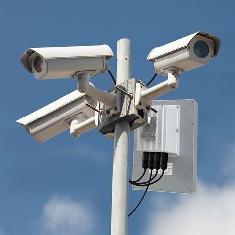 Recording Video, Cctv Camera Installation, Bathroom Plans, Internet Network, Security Cam, Security Tips, Surveillance System, Surveillance Cameras, Computer Network