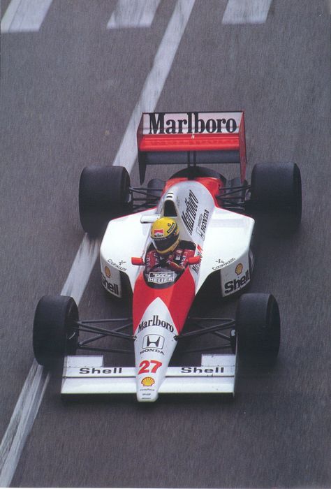 Aryton Senna, Best Wallpaper Hd, Mclaren Formula 1, F1 Wallpaper Hd, Formula 1 Car Racing, Classic Racing Cars, Iconic Moments, Iconic Images, Racing Girl