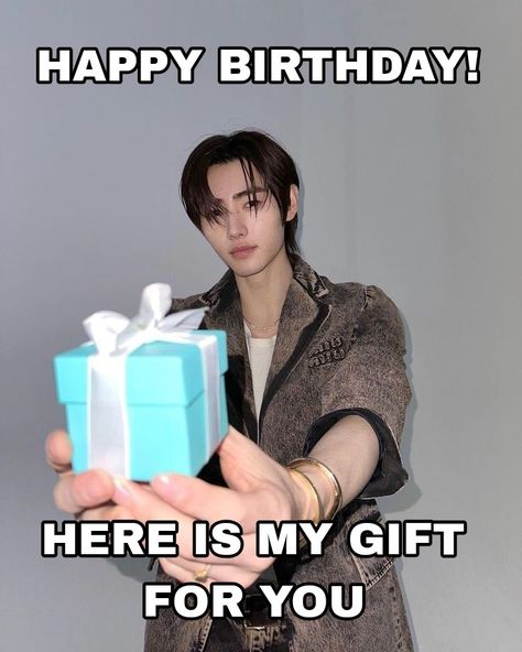 enhypen memes Happy Bday Memes Kpop, Sunghoon Happy Birthday, Enhypen Happy Birthday, Enhypen Birthday, Happy Memes, Happy Birthday Meme, Mood Memes, True Memes, Happy Birthday To Me