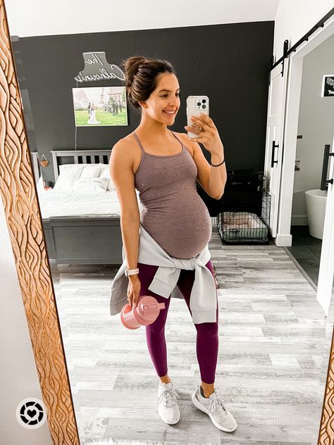 Pregnant Fitness Outfit, Maternity Gym Outfit, Pregnancy Gym Outfit, Pregnant Workout Outfit, Maternity Workout Outfits, Pregnancy Workout Outfits, Maternity Athleisure Outfits, Maturity Outfits, Maternity Fits