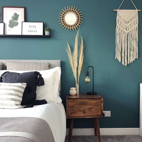 Teal Wall Bedroom Ideas, Teal Wall Bedroom, Teal Accent Wall Bedroom, Bedroom Paint Ideas Accent Wall, Dark Teal Bedroom Ideas, Teal Bedroom Walls, Teal And Gray Bedroom, Dark Teal Bedroom, Teal Color Scheme