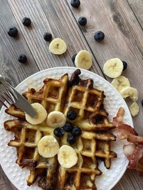 Ever have a craving that just won't go away? I did this week and I just had to satisfy it. I had been craving Waffles for the last few days. Not just a waffle but one with Banana and Blueberry in the mix. Buttermilk Waffle, Blueberry Waffle, Heart Cookies Recipe, Gluten Free Coffee Cake, Sweet And Spicy Shrimp, Homemade Gluten Free Bread, Gluten Free Coffee, Peanut Butter Fingers, Cream Cheese Coffee Cake