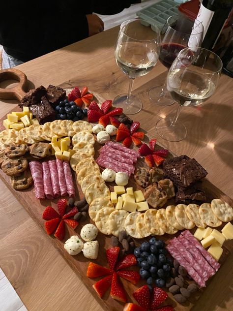 Charcuterie board wine cheese meat crackers snacks fruit white wine red wine drinks cocktails Wine Snack Board, Red And White Charcuterie Board, Fine Wine Birthday Party, Fine As Wine Birthday Party, Fine Like Wine Birthday Theme, Wine Birthday Party, Cheese And Cracker Platter, Twenty Fine, Red Wine Drinks