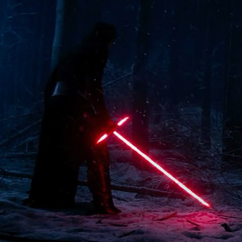 Star Wars Episode VII The Force Awakens Kylo Ren icon Kylo Ren Aesthetic, Star Wars Gif, Adam Driver Kylo Ren, Kylo Ren Adam Driver, Star Wars Obi Wan, Dark Side Star Wars, Star Wars Kylo Ren, Star Wars Concept Art, Star Wars Tattoo