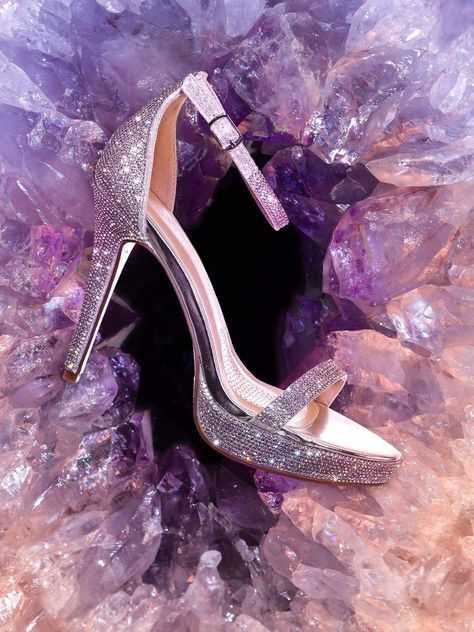 Quinceañera Heels, Quinceañera Purple, Quinceanera Heels, Quince Heels, Purple Quinceanera Theme, Prom Shoes High Heels, Fairy Heels, Footwear Ideas, Lavender Quinceanera