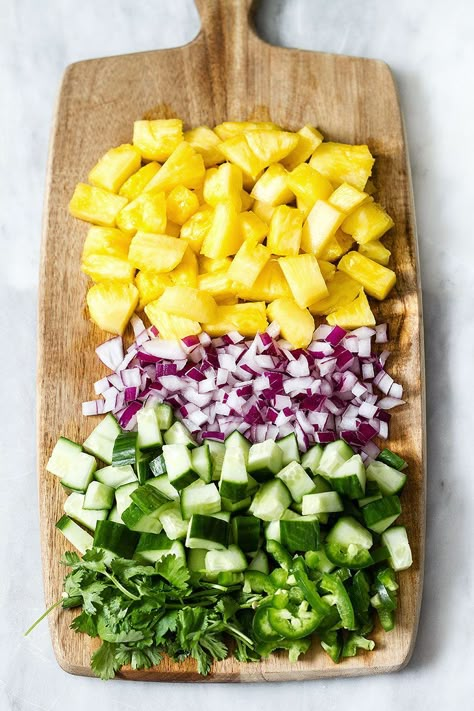 Pineapple Salad Recipes, Pineapple Cucumber, Pineapple Salad, Cucumber Diet, Cucumber Recipes Salad, Cucumber Recipes, 140 Pounds, Healthy Nutrition, Summer Salads