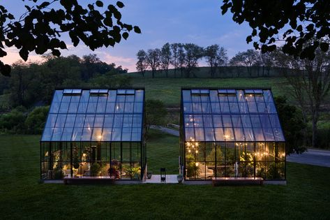 Charity Farm in Pennsylvania—WSJ House of the Day - WSJ Conservatory Greenhouse, Glass Houses, Bangunan Minecraft, Wooden Greenhouses, Greenhouse Plans, Garden Greenhouse, Greenhouse Gardening, Garden Structures, Glass House