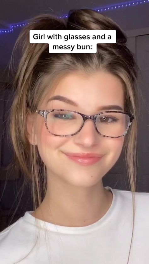 Brooke Monk With Glasses, Brooke Monk Glasses, Glasses And Messy Bun, Brooke Monk Hair, Messy Bun And Glasses, Messy Bun With Glasses, Bun With Glasses, Messy Bun Glasses, Monk Pictures