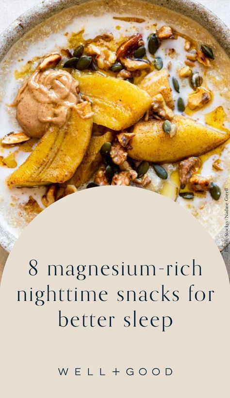 Good Night Time Snacks, Vegan Late Night Snacks Healthy, Best Night Time Snacks, Picnic Snacks Aesthetic, Health Night Snacks, Healthy Bedtime Snacks Fitness, Snacks For Cravings, Late Snacks Night Healthy, Night Time Healthy Snacks