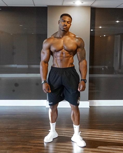 Simon Panda Bodybuilder, Simon Panda, Simeon Panda, Beard Boy, Husband Best Friend, Male Torso, Man Crush Monday, Chelsea Football Club, Chelsea Football