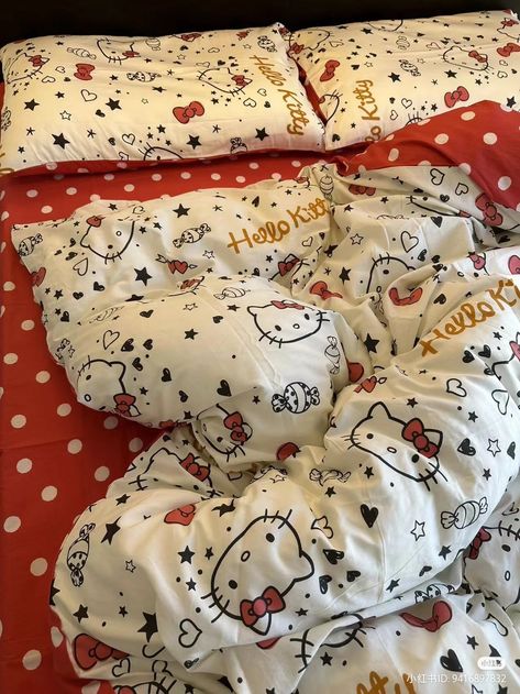 Hello Kitty Bedspread, Barbie Tips, Hello Kitty Room Decor, Hello Kitty Bedroom, Hello Kitty Blanket, Hello Kitty Rooms, Hello Kit, Cute Room Ideas, Hello Kitty Items