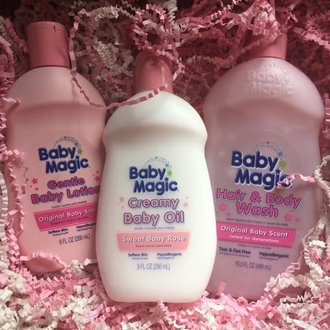 How To Smell Like Baby Powder, How To Smell Like A Baby, Smell Like A Baby, Baby Magic, Shower Skin Care, Retro Photography, Retro Baby, Baby Lotion, Magic Hair