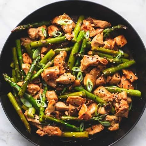 Chicken and Asparagus Stir Fry - Creme De La Crumb Chicken And Asparagus Stir Fry, Stir Fry Dinner Recipes, Asparagus Stir Fry Recipes, Beef Noodle Stir Fry, Asparagus Stir Fry, Chicken And Asparagus, Easy Stir Fry Recipes, Healthy Stir Fry, Asparagus And Mushrooms