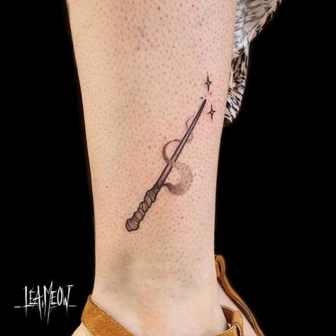 Top 100 Best Wand Tattoos For Women - Magical Design Ideas Magic Wand Tattoo Ideas, Small Wand Tattoo, Harry Potter Wand Tattoos, Wand Tattoo Harry Potter, Hermiones Wand Tattoo, Magic Wand Tattoo, Harry Potter Wand Tattoo, Wand Tattoos, Wizard Design