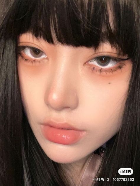 Maquillaje Douyin, Korean Makeup Trends, Japan Makeup, Punk Makeup, Soft Makeup Looks, Korean Eye Makeup, Ulzzang Makeup, Ethereal Makeup, Makeup Tut