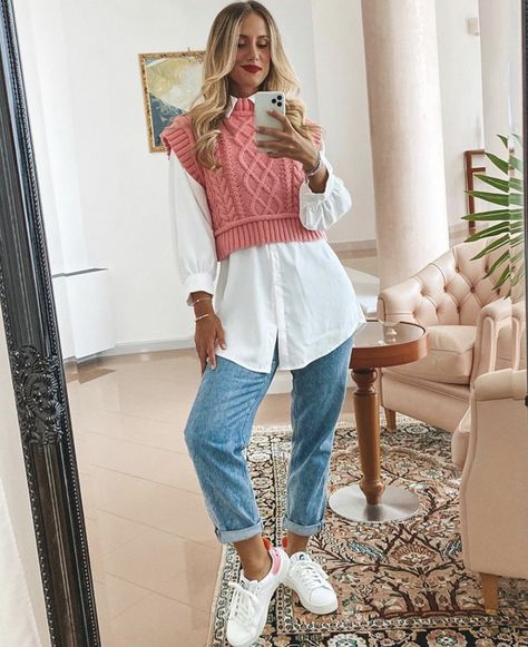 Pink Peplum Top Outfit, Peplum Top Outfits, Outfit Trabajo, Pink Peplum Top, Outfits Skirts, Braids Hairstyles For Black Women, Autumn Trends, Box Braids Hairstyles For Black Women, Casual Outfit Inspiration