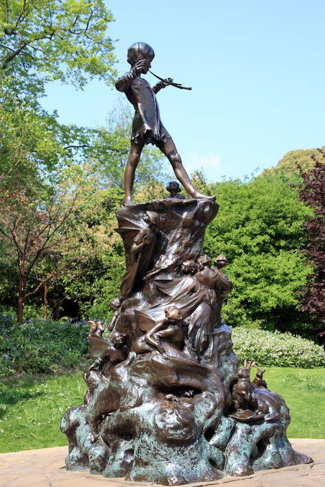 Peter Pan Statue London, Peter Pan In Kensington Gardens, Kensington Gardens London, London Home Decor, London Parks, Sculpture Fountain, Movie Animation, Perspective Photos, London 2023