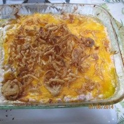 Halibut Olympia, Week Day Dinners, Chicken Meal Ideas, Beef Empanadas Recipe, Tuna Casserole Easy, Chicken Main Dish Recipes, Halibut Fishing, Tuna Casserole Recipes, Good Fish