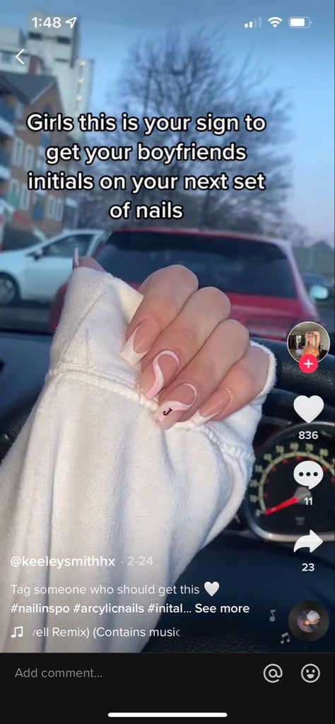 Nail J Initial, Nails With Initials On Them Short, Cute J Initial Nails, Nail Designs With Boyfriend Initials, Cute Nails With J Initial, Pink Nail With Initial, Nails With Partners Initial, Subtle Initial Nails, Nails With His Initials Red