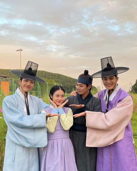 The Secret Romantic Guest House, Ryeo Un, Secret Romantic Guesthouse, Shin Ye Eun, Kang Hoon, Shin Yeeun, Historical Korean Drama, Scene Wallpaper, Ancient Chinese Clothing