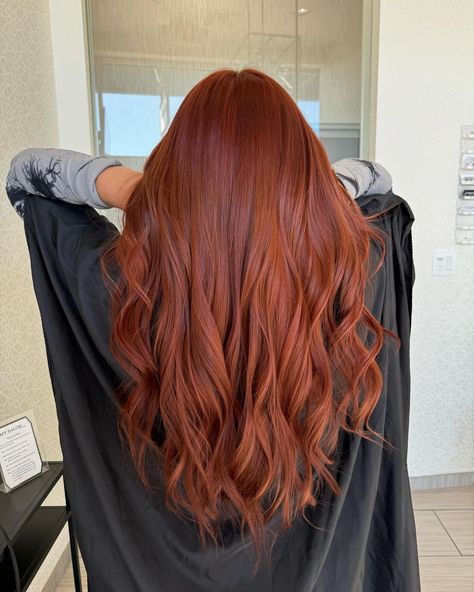 Red Copper Hair, Burnt Orange Hair, Copper Hair Color Ideas, Fall Hair Ideas, Red Copper Hair Color, Copper Hair Color, Red Copper, Copper Hair, Orange Hair