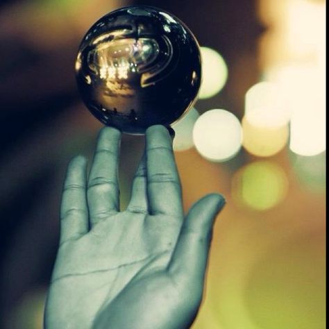 Contact juggling Contact Juggling, Steampunk Circus, Fire Poi, Street Performers, Marble Ball, How To Juggle, Ball Aesthetic, Real Magic, Circus Art